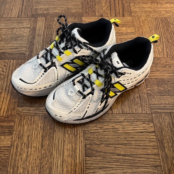 GANNI x New Balance 1906R - Picture 10 of 14